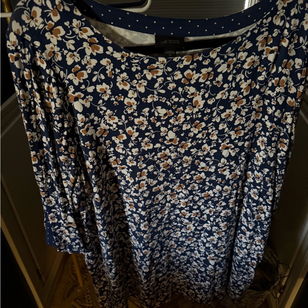 J. Jill Blue Floral Tunic